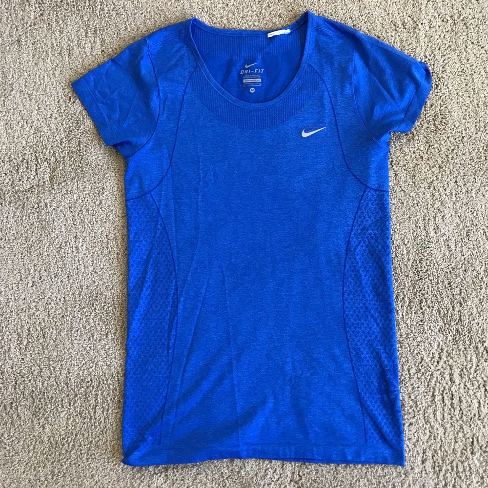 Blue women’s Nike Dri-Fit Knit shortsleeve Tee